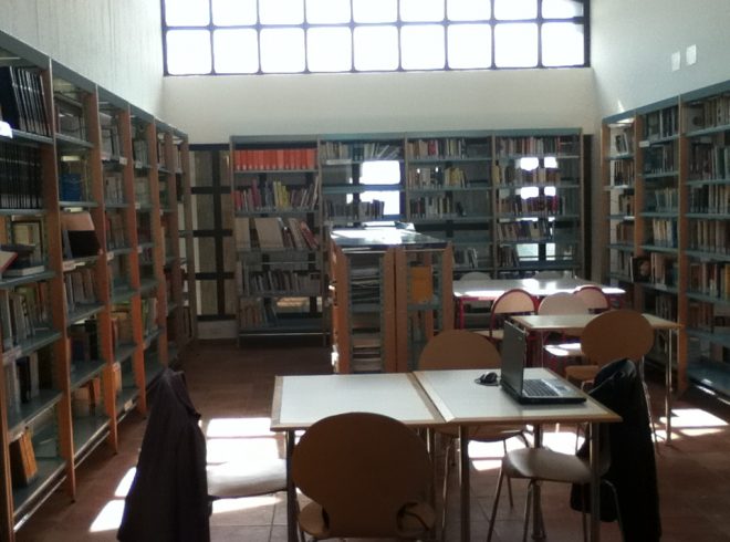 Biblioteca Serrone